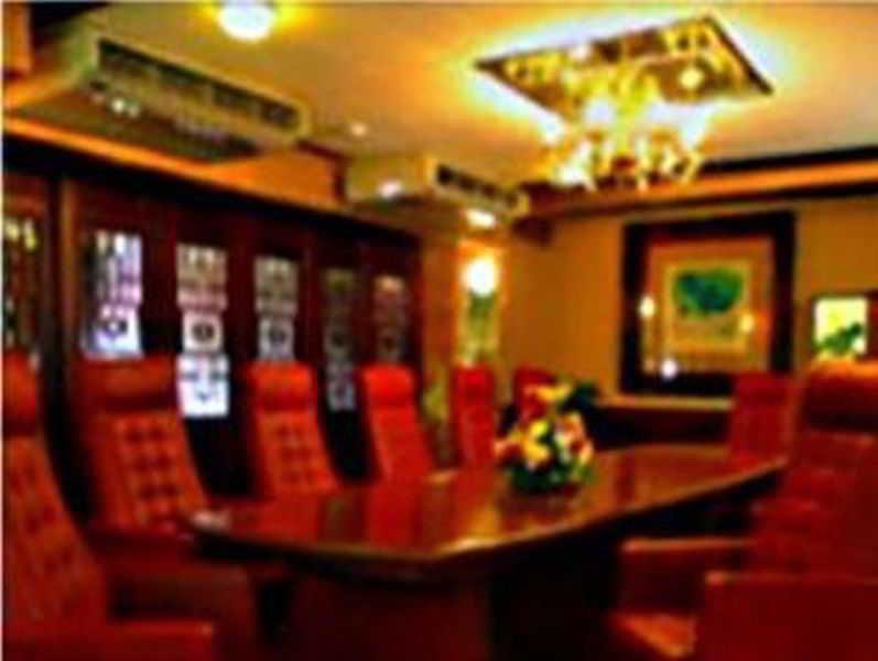 Great Eastern Hotel Quezon City Buitenkant foto