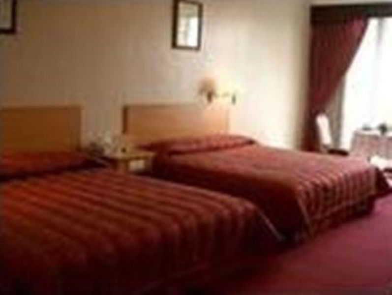 Great Eastern Hotel Quezon City Buitenkant foto